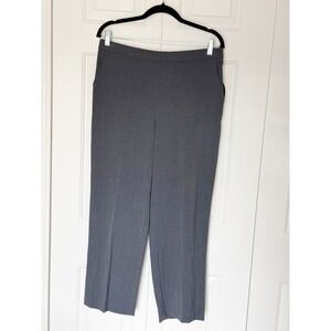 Kim Rogers NWTs 12 P/short Grey Dress Pants. Inseam 25.5" Waist 16"